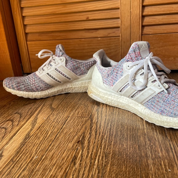 Adidas original Ultra Boosts - Picture 3 of 4